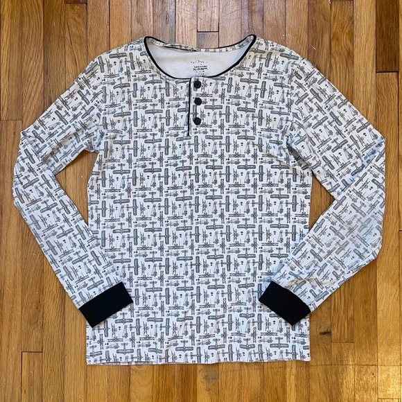 Petit Clair Airplane Pajama Set Boys Size 16 White / Black - Picture 2 of 16